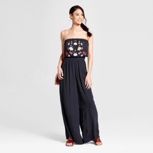 XHILARATION BOHEMIAN EMBROIDERED STRAPLESS JUMPSUIT L